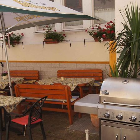 Hotel-Restaurant Ehses Zeltingen-Rachtig Εξωτερικό φωτογραφία