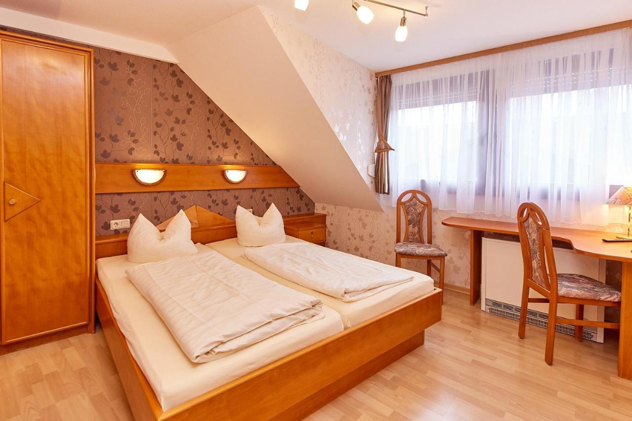 Hotel-Restaurant Ehses Zeltingen-Rachtig Εξωτερικό φωτογραφία